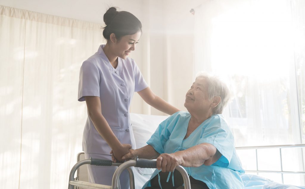 2019_0326-senior-caregiver